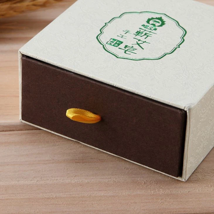 Tiny Gift Boxes